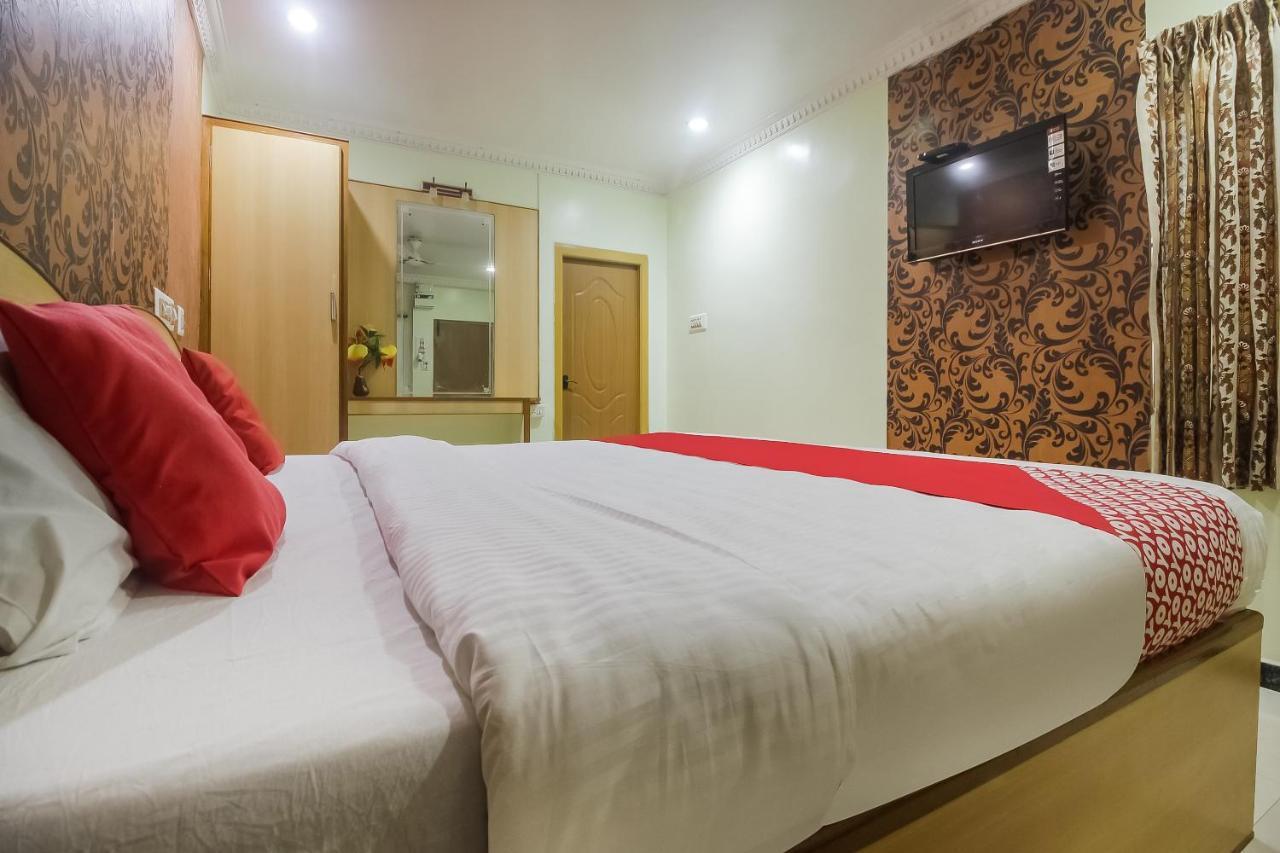 Oyo 70841 Hotel Anjali Residency Velur Luaran gambar